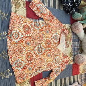 Belle by Kim Gravel Floral and Abstract Top